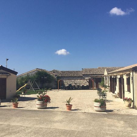Oasi Di Cava Ispica Villa Pietre Nere San Zagaria Eksteriør bilde