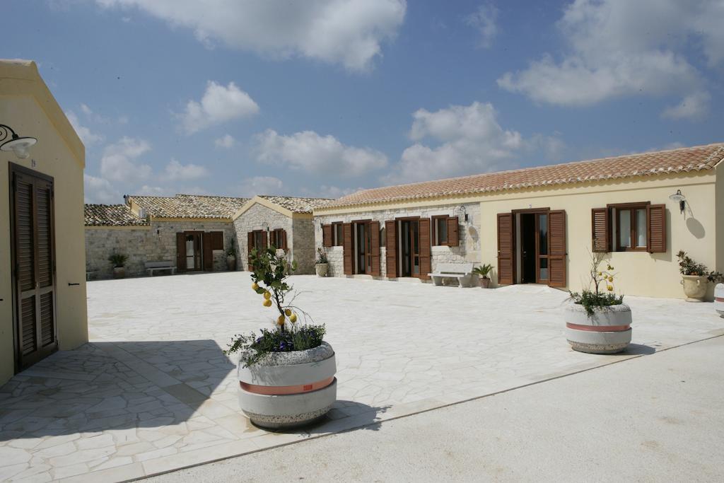Oasi Di Cava Ispica Villa Pietre Nere San Zagaria Eksteriør bilde