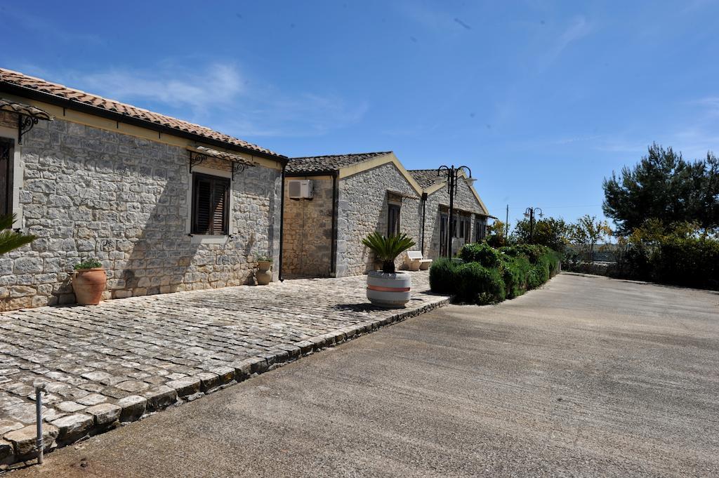 Oasi Di Cava Ispica Villa Pietre Nere San Zagaria Eksteriør bilde