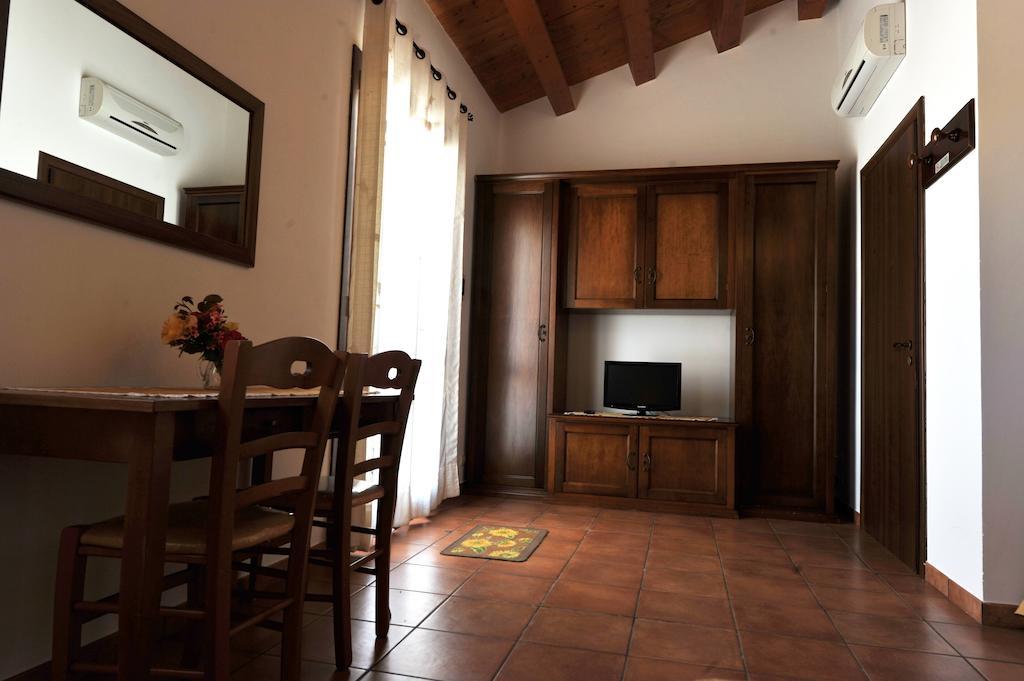 Oasi Di Cava Ispica Villa Pietre Nere San Zagaria Rom bilde