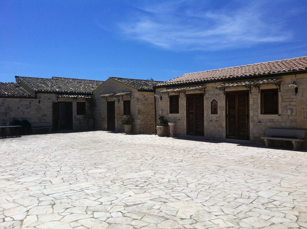 Oasi Di Cava Ispica Villa Pietre Nere San Zagaria Eksteriør bilde