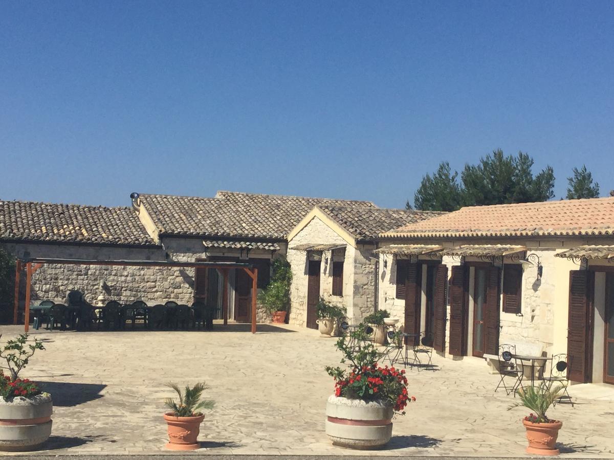 Oasi Di Cava Ispica Villa Pietre Nere San Zagaria Eksteriør bilde